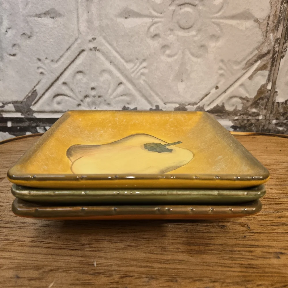 Terra Toscana Clay Art Collection Set of Three Hand-Painted Ceramic Plates Used